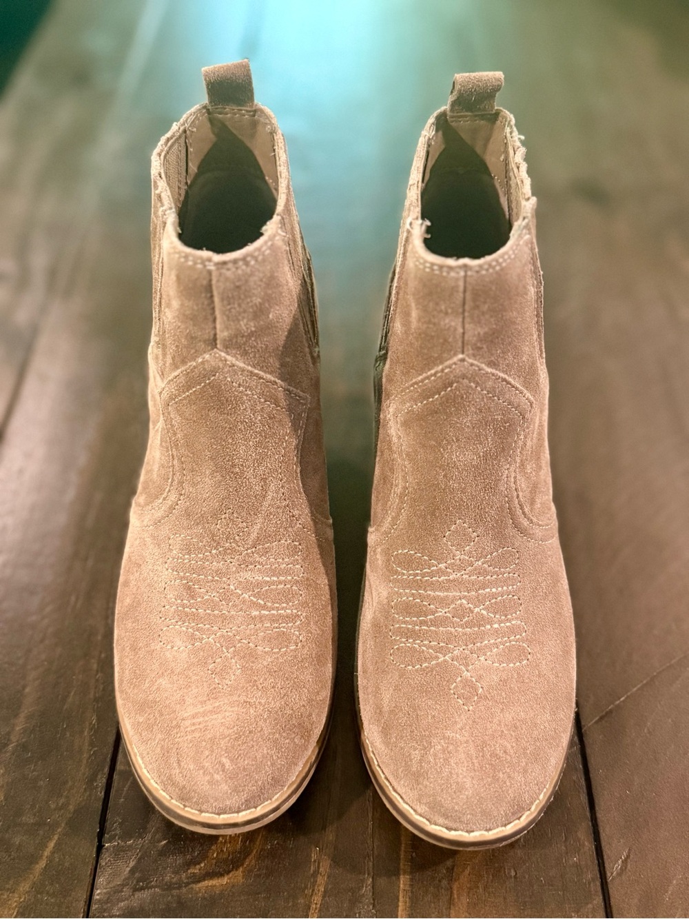 Franco Fortini Taupe Suede Western Ankle Booties